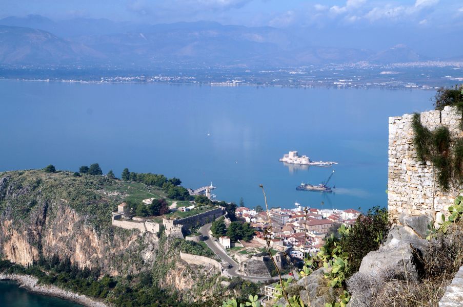 Griechenland-Argolis-Blick-auf-Nafplio