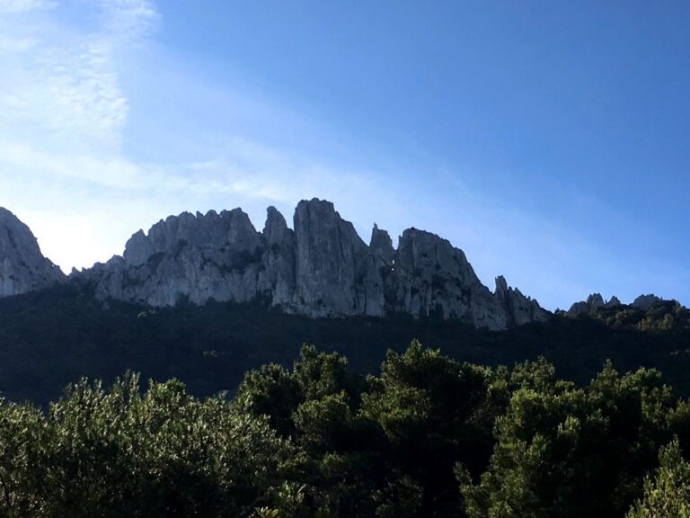 Frankreich-Dentelles-des-Montmirail-Klettern-la-traversee-des-Florets-2