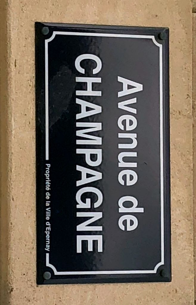 Frankreich Champagne Epernay Champagner-Strassenschild