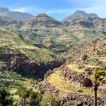 Spanien Gran Canaria Klettern Blick auf Sorrueda hochkant